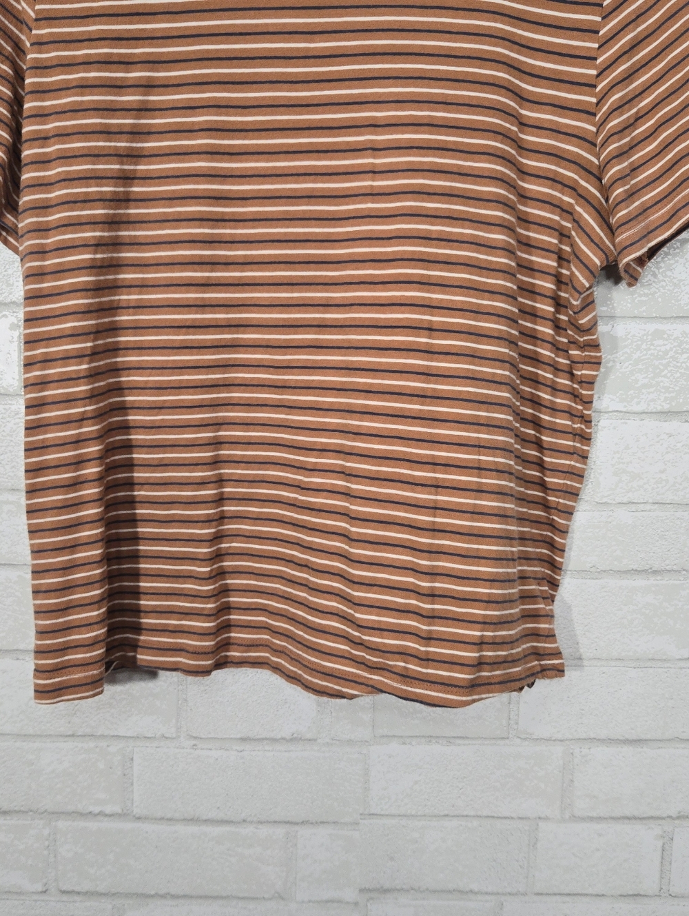 Universal Thread stripe tee - Picture 4 of 11